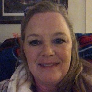 Meet your Posher, Leslie